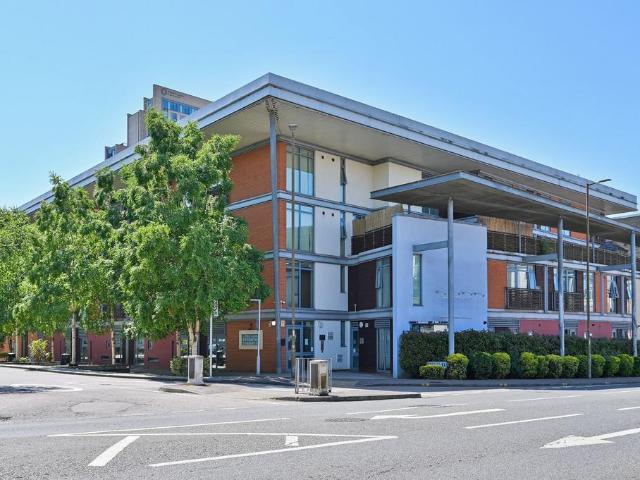 Flat for sale in Holywell Estate, North Watford