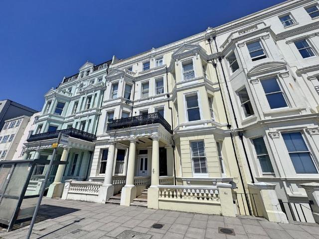 Flat for sale in Aldrington