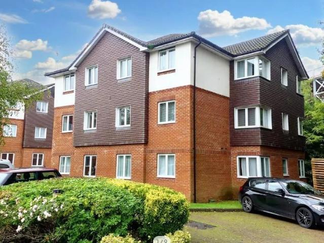 Flat for sale in Northgate, Glynde
