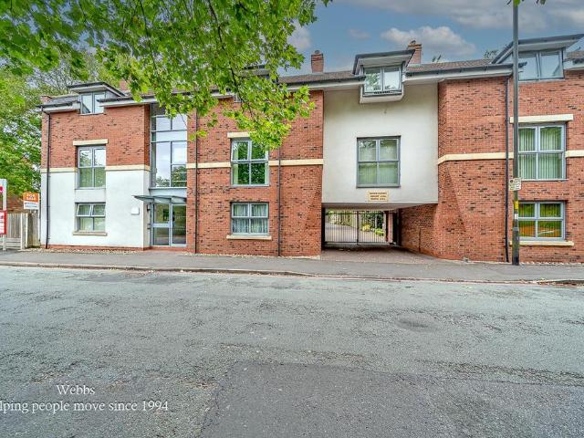 Flat for sale in Bloxwich, West Midlands