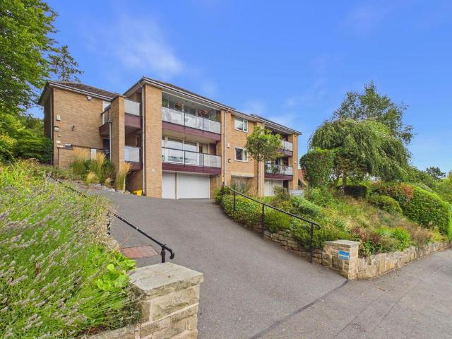 Flat for sale in Nether Green, Ranmoor