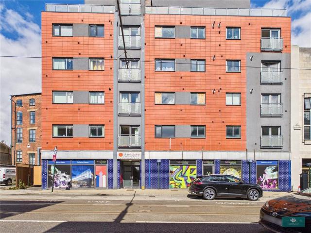 Flat for sale in Pendock, Greater Manchester