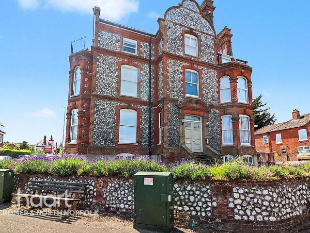 Flat for sale in Comers, Norfolk