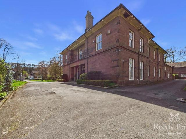Flat for sale in Gillar's Green, Eccleston
