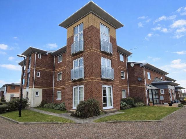 Flat for sale in Fairhaven, Lytham