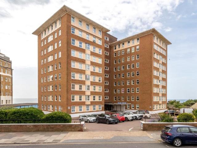 Flat for sale in Aldrington