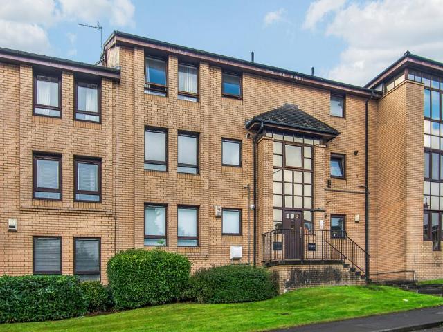Flat for sale in Kelvindale, Scotland