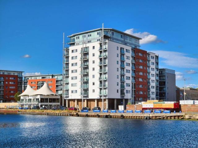 Flat for sale in Key Street, Suffolk