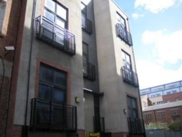 Flat for sale in Ropewalks, Calderstones