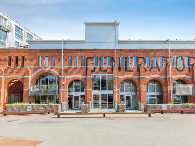 Flat for sale in Hillfields, West Midlands