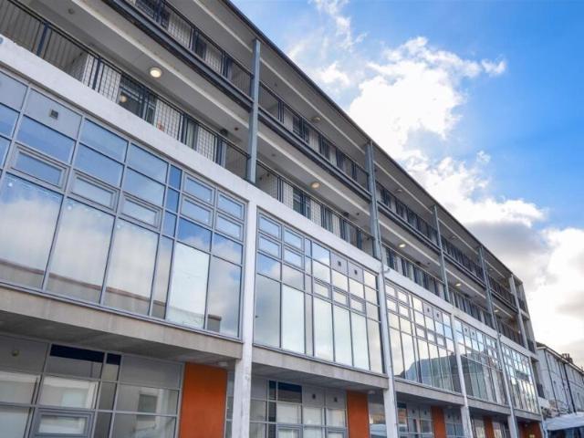 Flat for sale in Stonehouse, Mount Wise