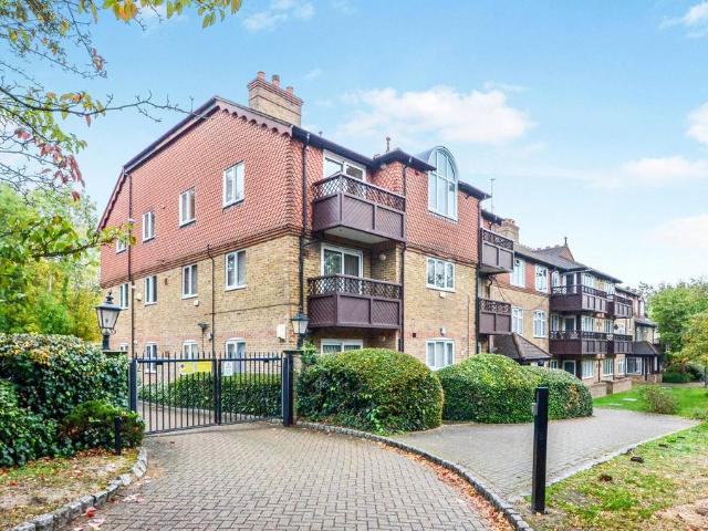 Flat for sale in London Borough of Harrow, Greater London