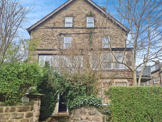 Flat for sale in Low Harrogate, Harrogate