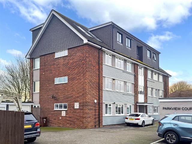 Flat for sale in Rustington, Clapham