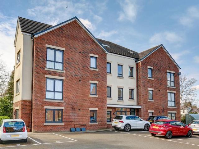 Flat for sale in Loansdean, Morpeth