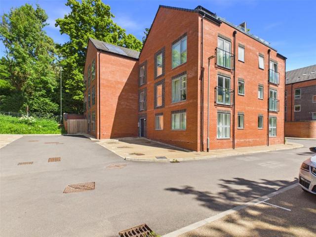 Flat for sale in School House, Gloucestershire