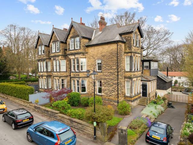 Flat for sale in Harlow, Harrogate