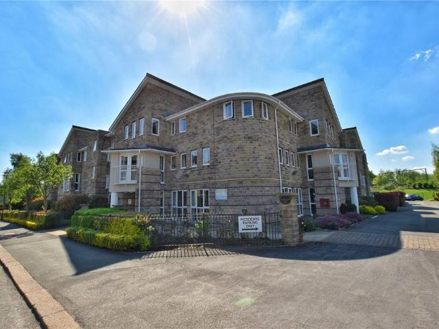 Flat for sale in Little Padfield, Charlesworth
