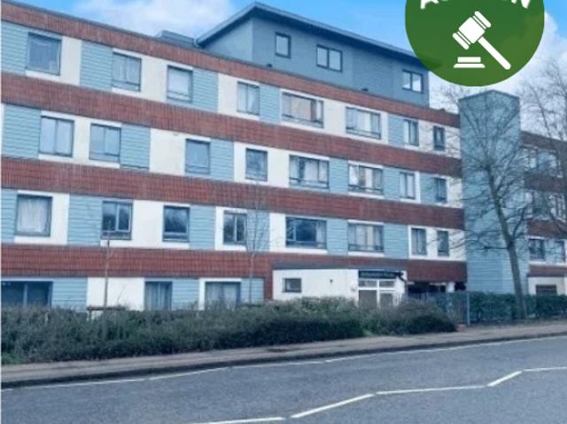 Flat for sale in Denbigh East, Milton Keynes