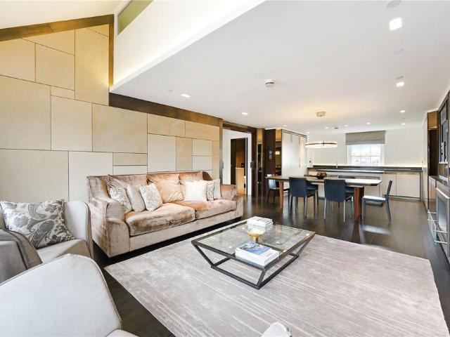 Flat for sale in Belgravia, Isle Of Man