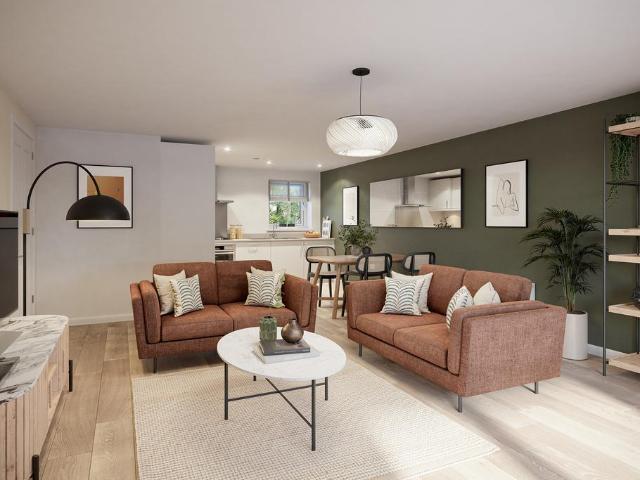 Flat for sale in Arbury, Cambridgeshire