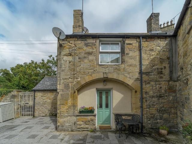 Flat for sale in Warkworth