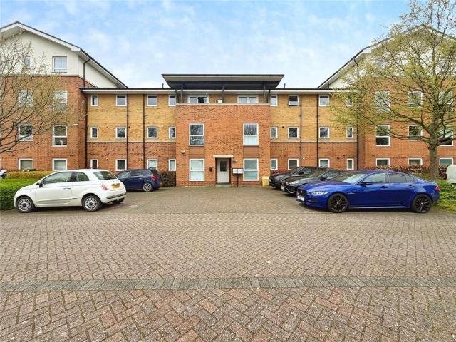 Flat for sale in West Drayton, Greater London