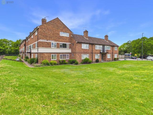 Flat for sale in Walmley, Sutton Coldfield