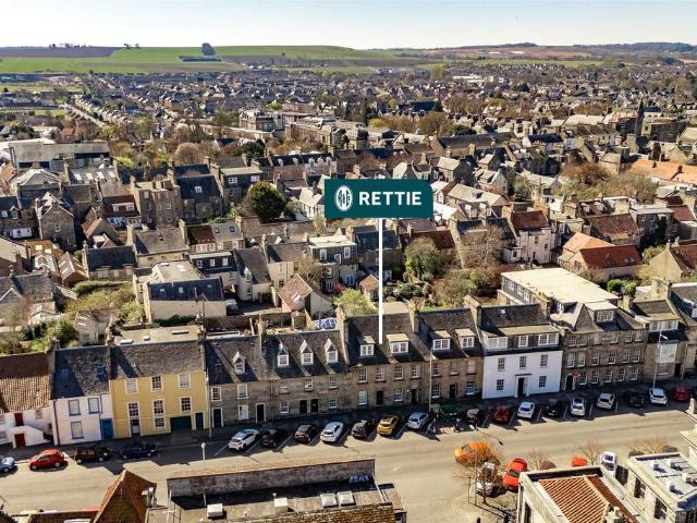 Flat for sale in St Andrews, Scotland