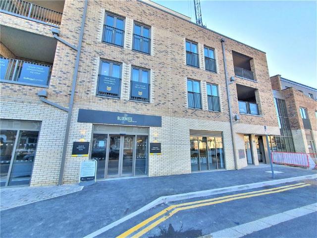 Flat for sale in London Borough of Hillingdon, Greater London