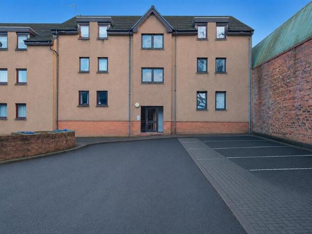 Flat for sale in Barncluith, Hamilton