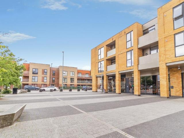 Flat for sale in Brooklands, Milton Keynes