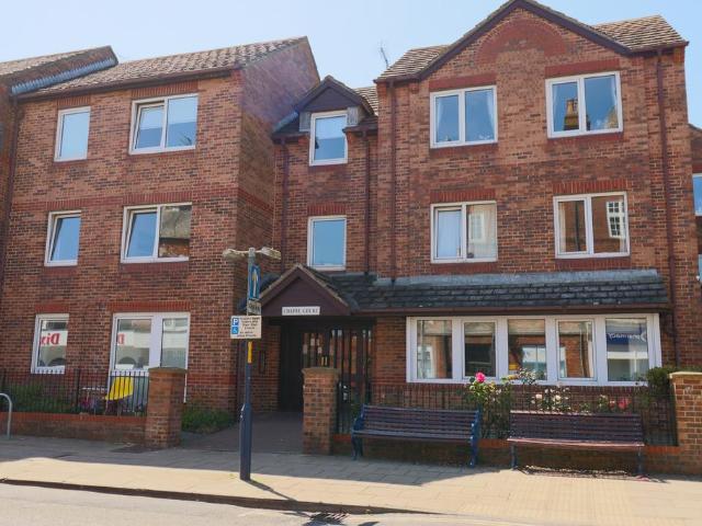 Flat for sale in The Pastures, Filey