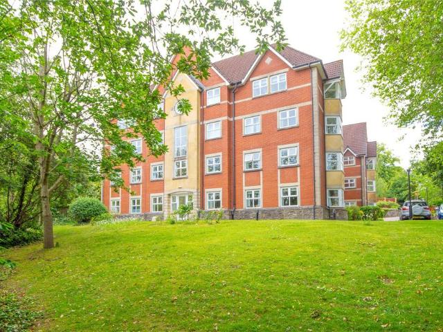 Flat for sale in Pigsty Hill, Feckenham
