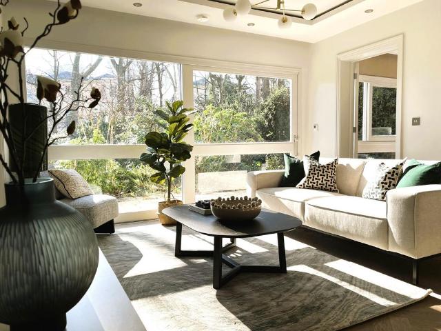 Flat for sale in Primrose Hill, Greater London