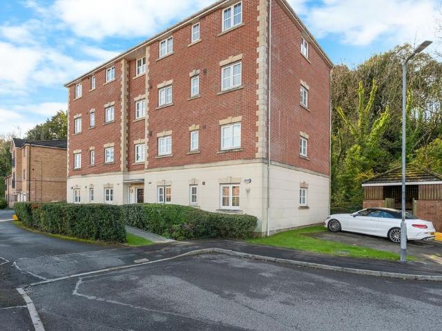 Flat for sale in Falcon Lodge, Wales