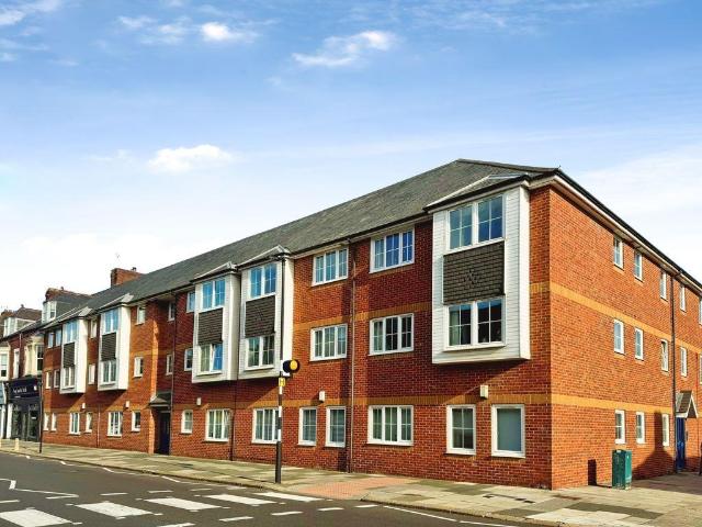 Flat for sale in Whitley Bay, North Tyneside