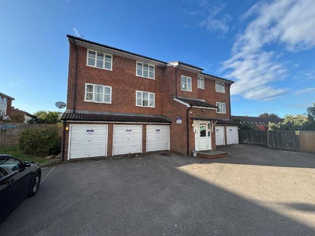 Flat for sale in The High, Harlow