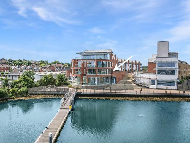 Flat for sale in Walhampton, Ashurst Bridge