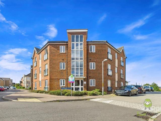 Flat for sale in Minster-on-Sea, Oad Street