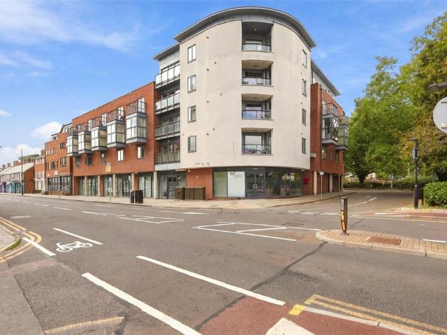Flat for sale in Moulsham, Chelmsford