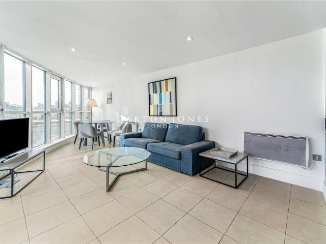 Flat for sale in Vauxhall, Isle Of Man