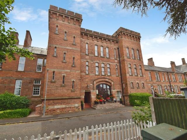 Flat for sale in Norton Barracks, Wychavon