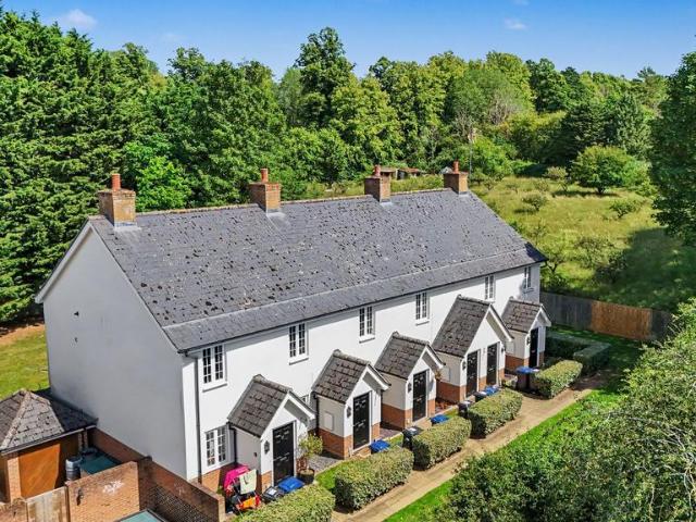 Flat for sale in Barway, Cambridgeshire