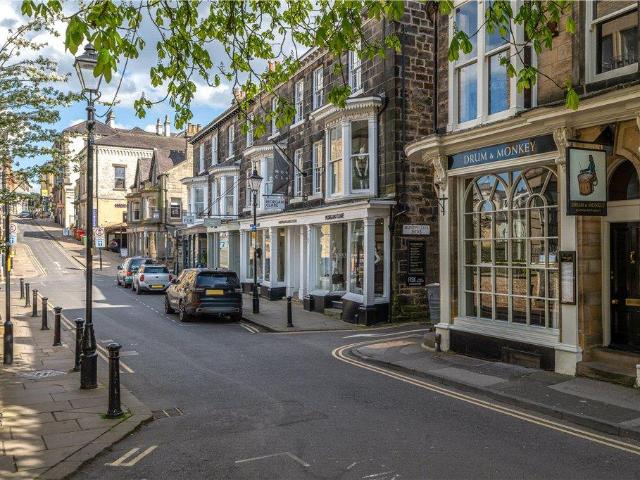 Flat for sale in Low Harrogate, Harrogate