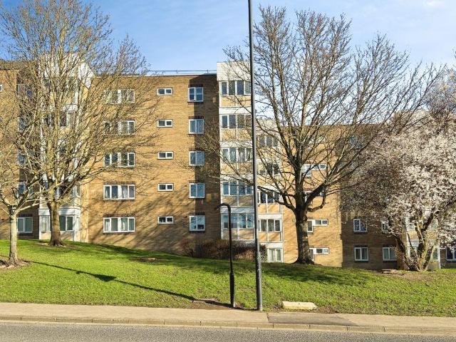Flat for sale in Killingworth