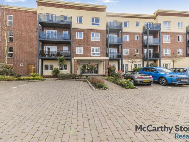 Flat for sale in Bromsgrove