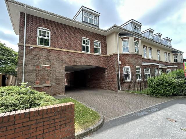 Flat for sale in Carrville