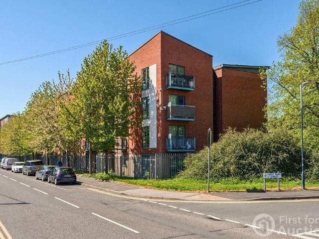 Flat for sale in Ordsall, Salford