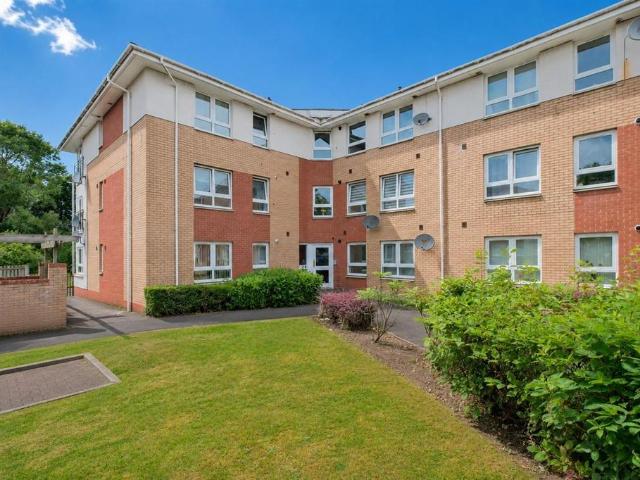 Flat for sale in Whitehill, Hamilton